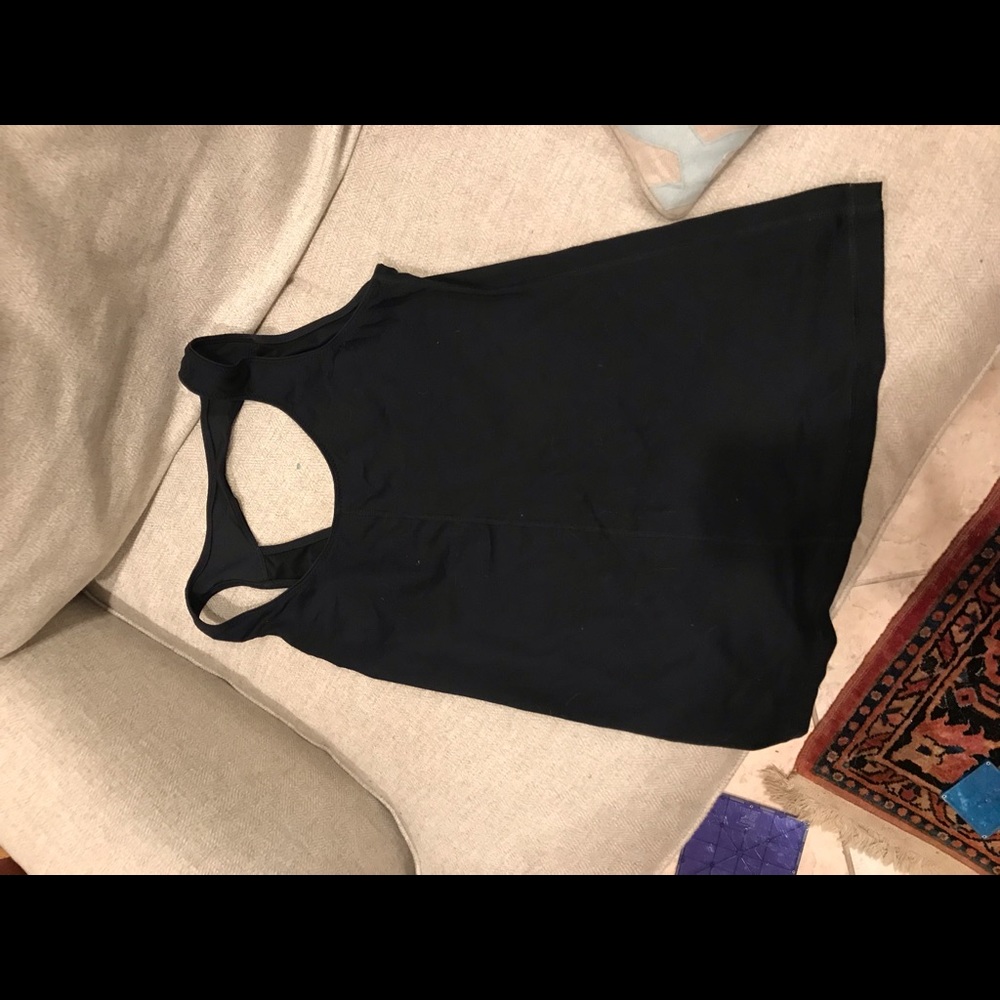 Lululemon Black Keyhole Back Tank